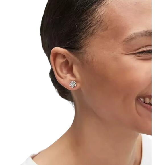 NWT! Kate Spade Flower Studs in Clear / Silver - Picture 3 of 5